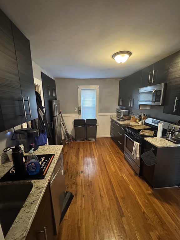 65 Saxton Street, Unit 2 Boston, MA 02125 - Photo 7 of 11