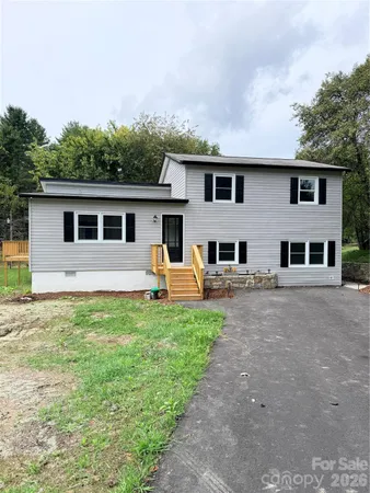 $600,000 | 310 Clay Hodges Road, Unit 5, Boone, NC 28607