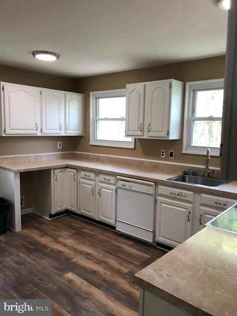 1006 Robin Road Silver Spring, MD 20901 - Photo 9 of 23