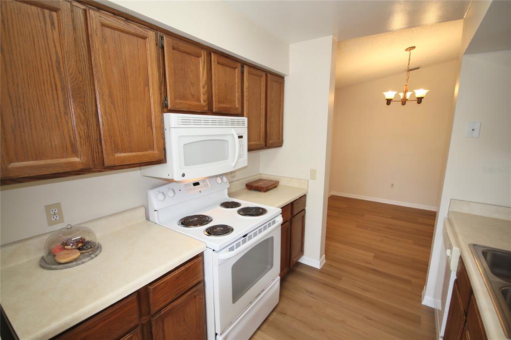 185 Waterfall Way, Unit 201 Altamonte Springs, FL 32714 - Photo 9 of 30