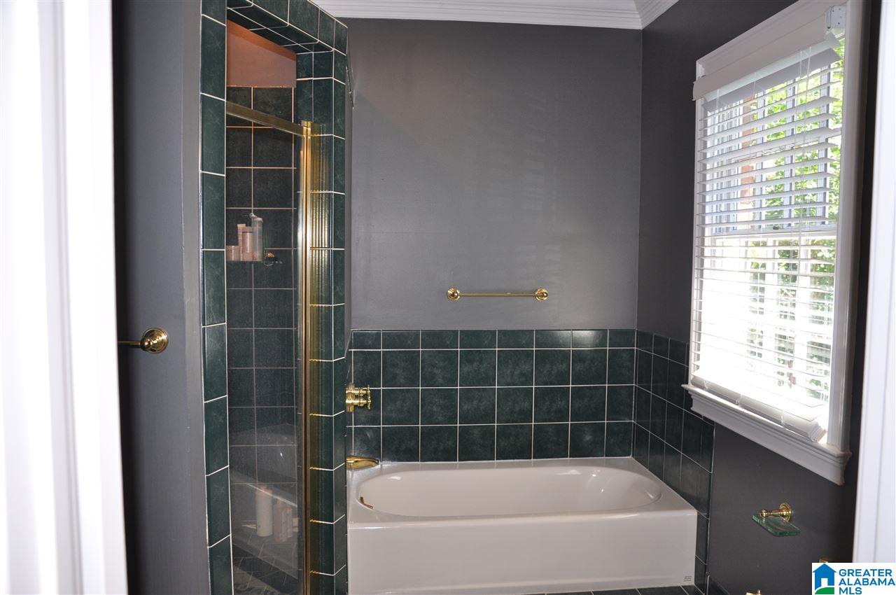 612 Bayhill Road Birmingham, AL 35244 - Photo 22 of 35