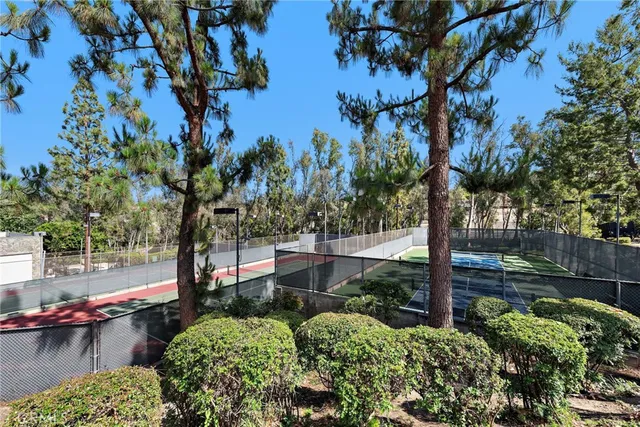 $825,000 | 10212 St Cloud Lane, North Tustin, CA 92705