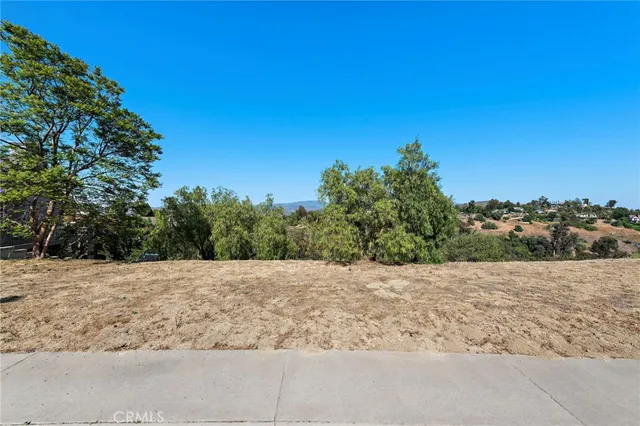 $825,000 | 10212 St Cloud Lane, North Tustin, CA 92705