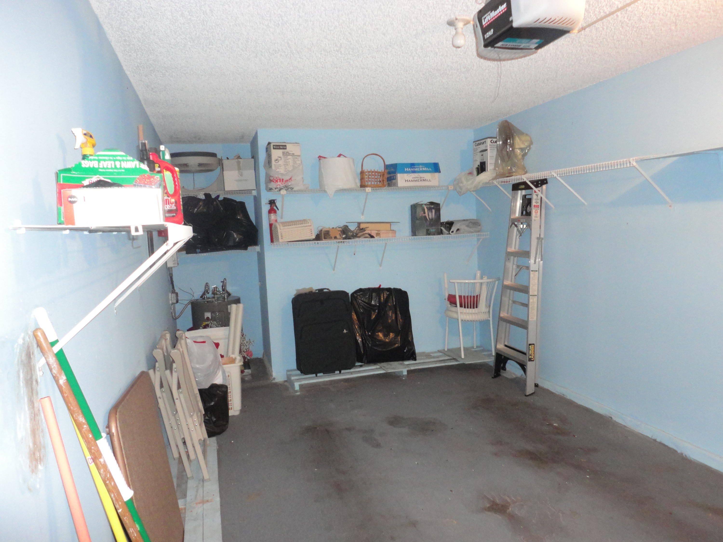 8105 Sweetbriar Way, Unit C Boca Raton, FL 33496 - Photo 18 of 39 Garage