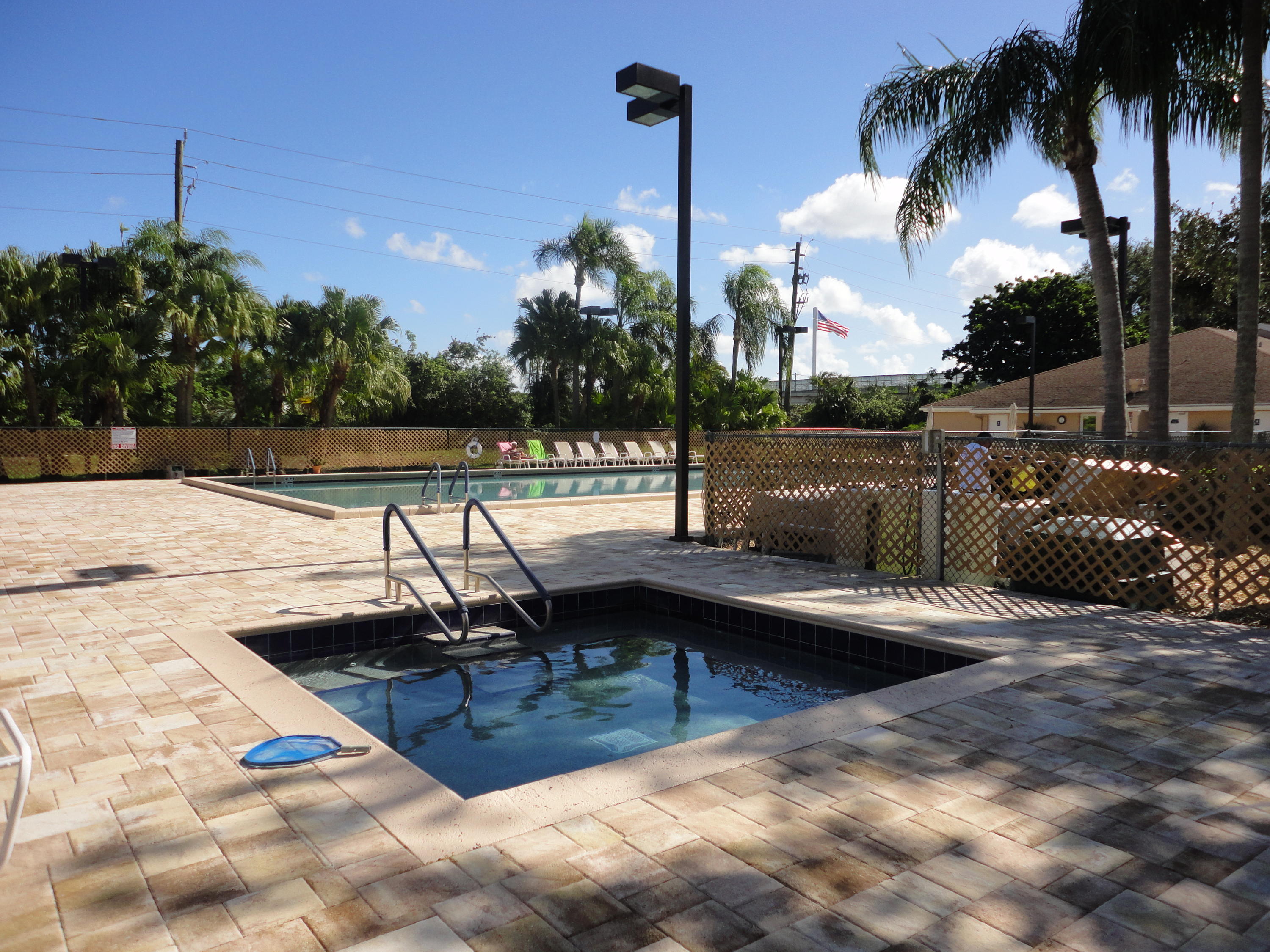 8105 Sweetbriar Way, Unit C Boca Raton, FL 33496 - Photo 34 of 39 Spa