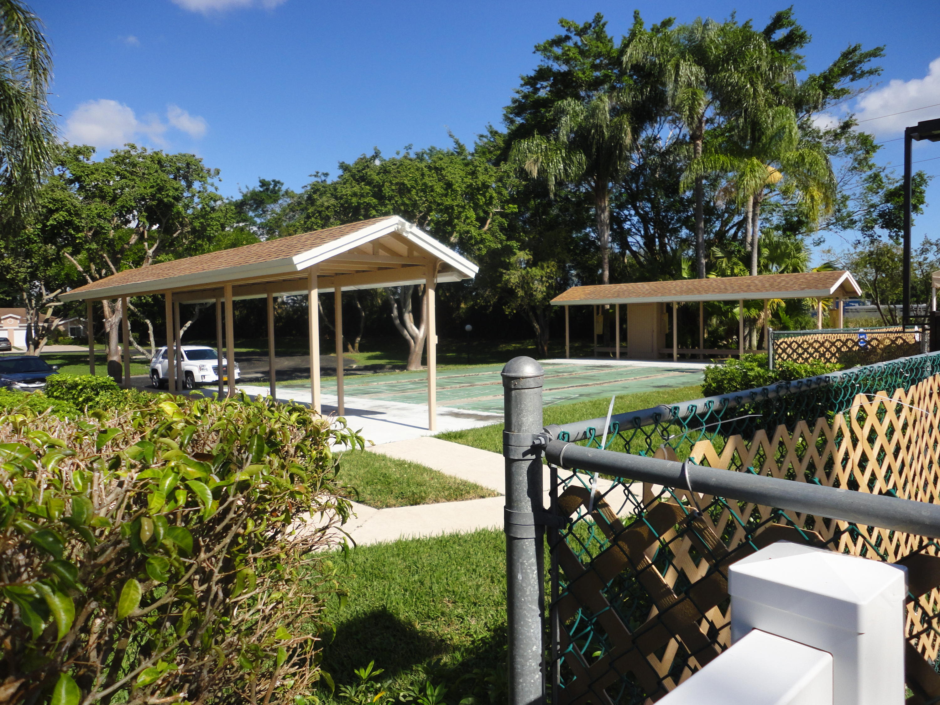8105 Sweetbriar Way, Unit C Boca Raton, FL 33496 - Photo 35 of 39 Shuffle Board
