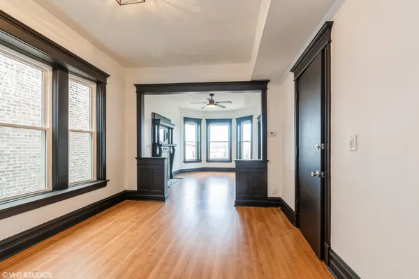 $2,400 | 6352 South Ingleside Avenue, Unit 3, Chicago, IL 60637