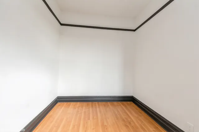 $2,550 | 6352 South Ingleside Avenue, Unit 3, Chicago, IL 60637