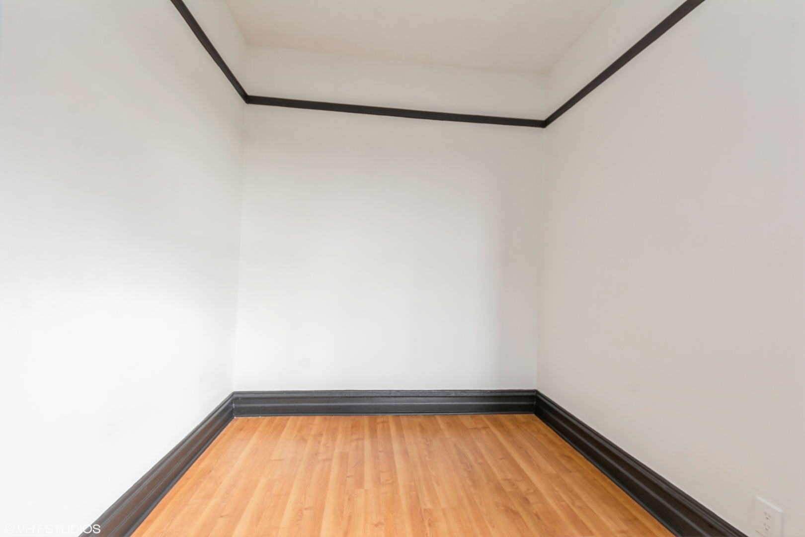 6352 South Ingleside Avenue, Unit 3 Chicago, IL 60637 - Photo 9 of 13