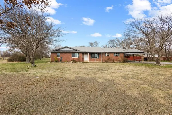 $340,000 | 1489 Beasley Boulevard, Whitewright, TX 75491