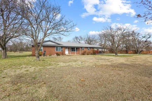 $340,000 | 1489 Beasley Boulevard, Whitewright, TX 75491