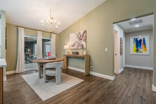 $3,300 | 106 1st Avenue Northeast, Lutz, FL 33549