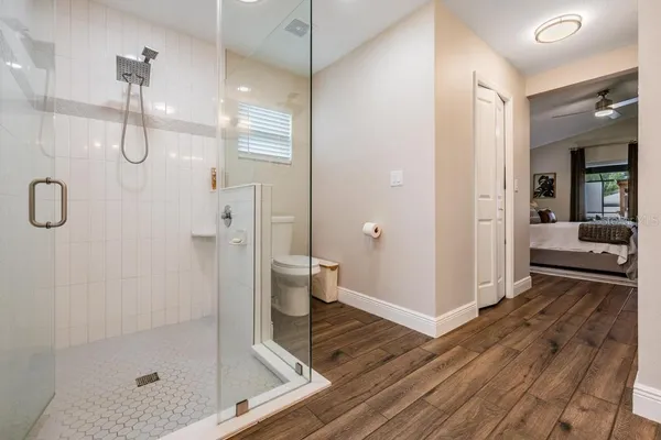 $3,300 | 106 1st Avenue Northeast, Lutz, FL 33549