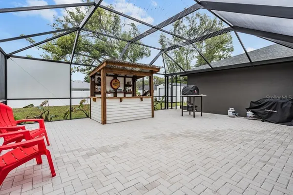 $3,300 | 106 1st Avenue Northeast, Lutz, FL 33549