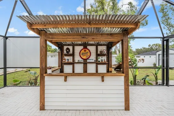 $3,300 | 106 1st Avenue Northeast, Lutz, FL 33549