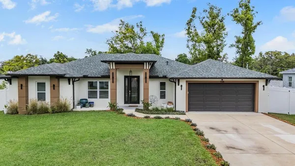 $3,300 | 106 1st Avenue Northeast, Lutz, FL 33549