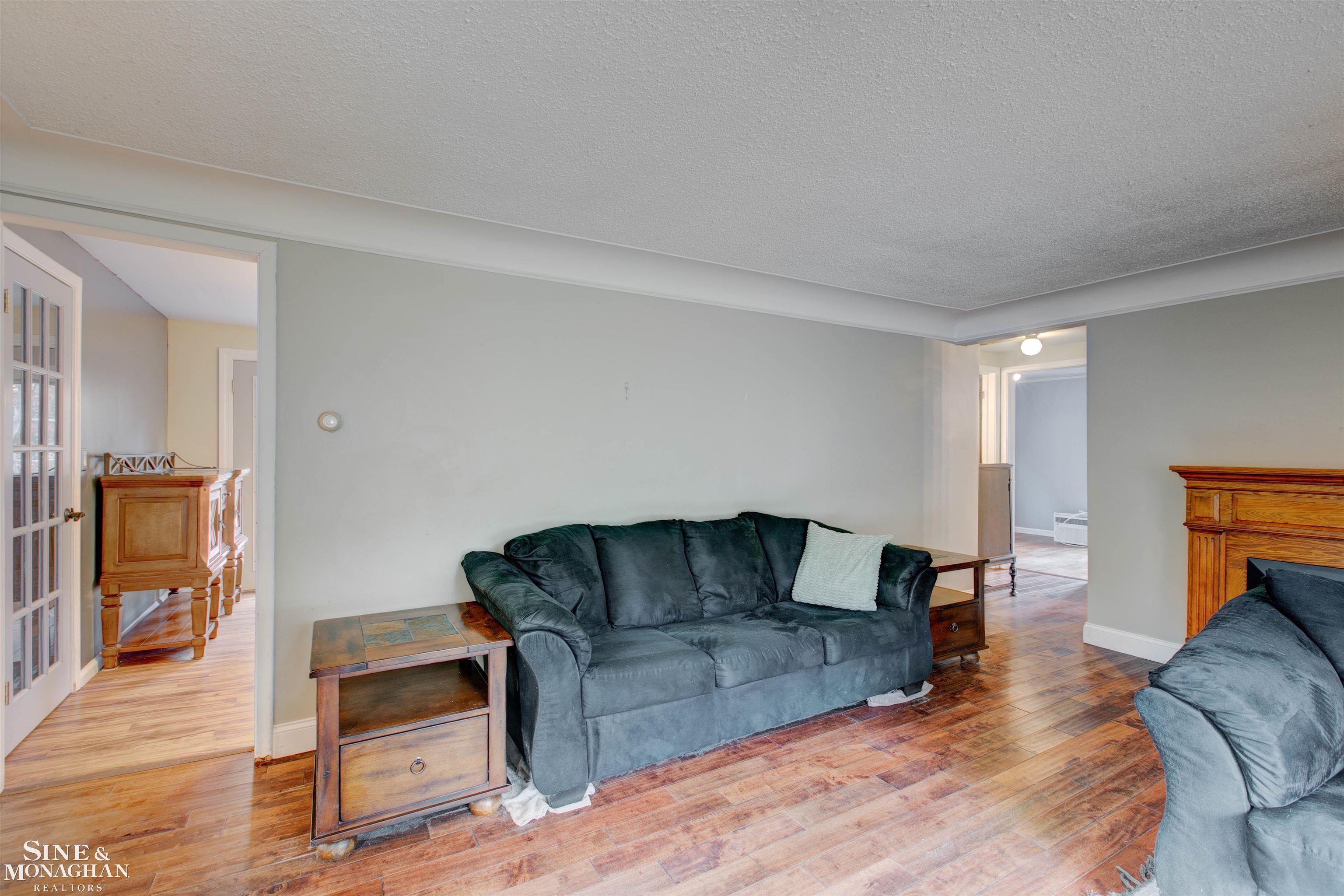 4681 Brott Road North Street, MI 48049 - Photo 6 of 27 50159198-daa24bb3-706a-4ef2-9f6a-a984a6c2e79d.JPG