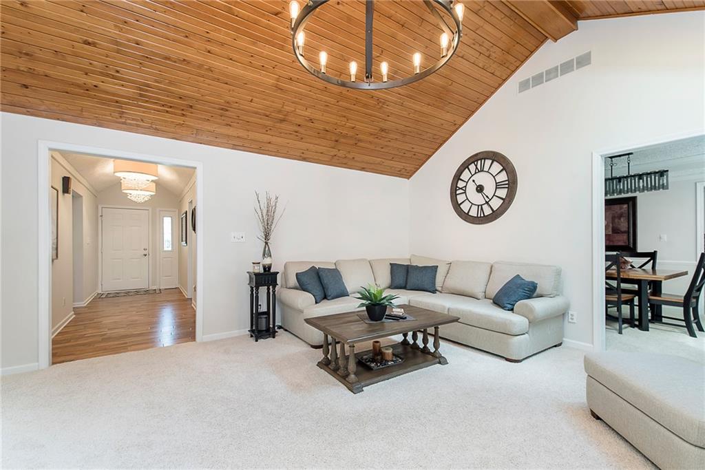 12302 Charing Cross Road Carmel, IN 46033 - Photo 10 of 28 Gallery Image 10