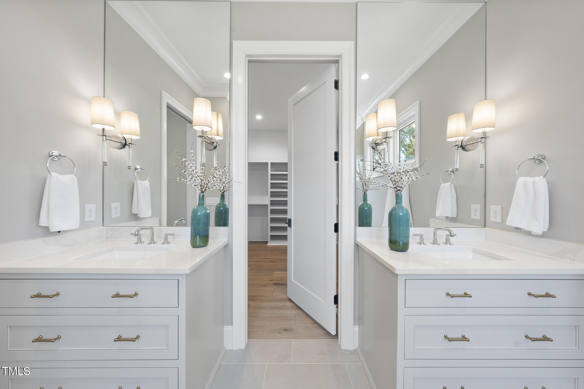 3410 Bradley Place Raleigh, NC 27607 - Photo 14 of 37 DSC07618