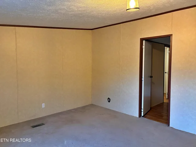 $205,000 | 112 Sunflower Lane, New Tazewell, TN 37825