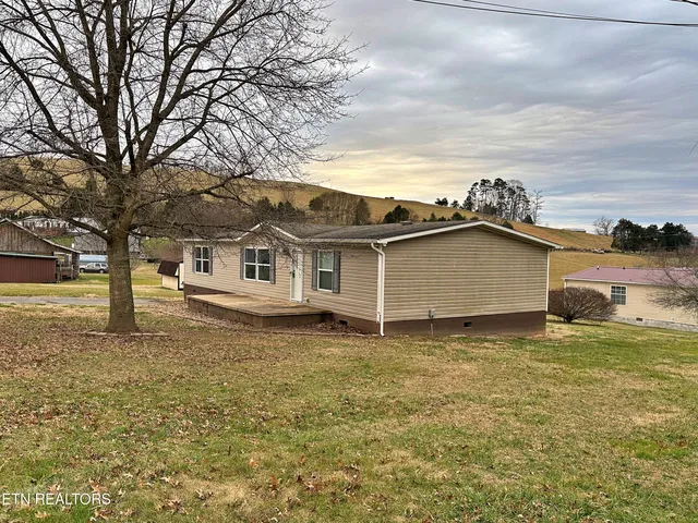 $205,000 | 112 Sunflower Lane, New Tazewell, TN 37825