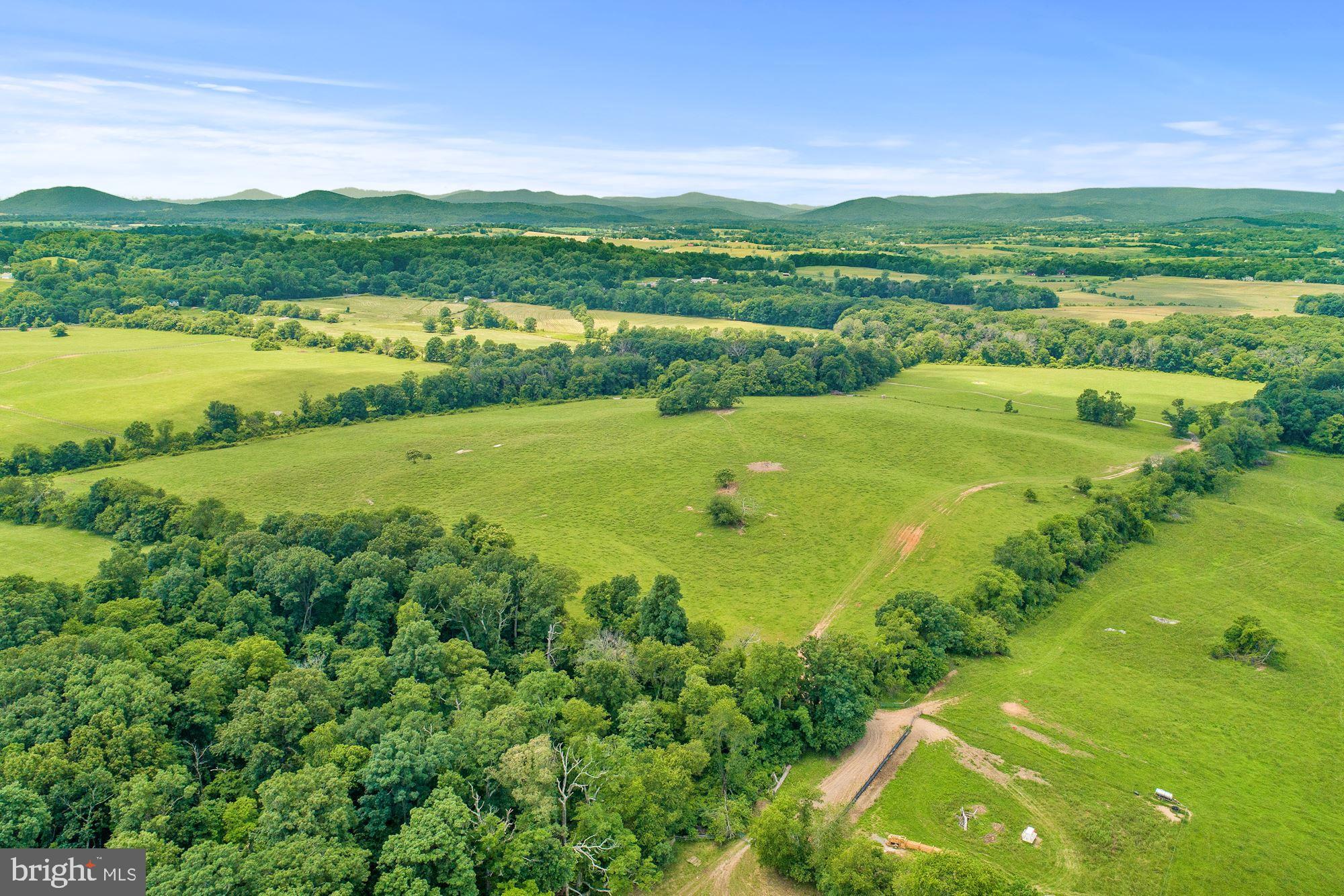 8160 Frogtown Road Marshall, VA 20115 - Photo 25 of 34 a view of a city with an ocean