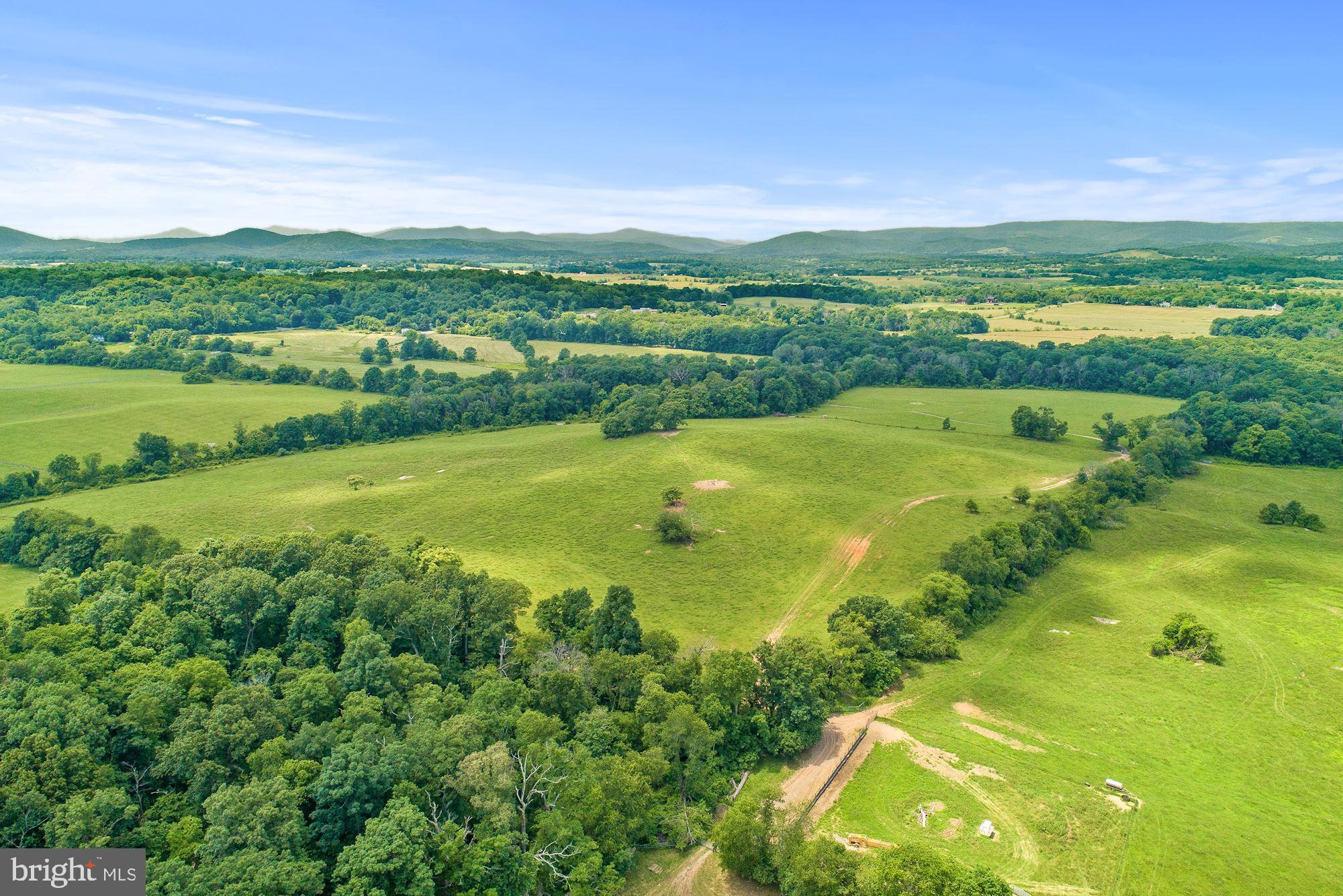 8160 Frogtown Road Marshall, VA 20115 - Photo 30 of 34 a view of a city with mountains in the background