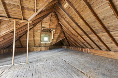 $275,000 | 2360 North 60th Street, Milwaukee, WI 53210