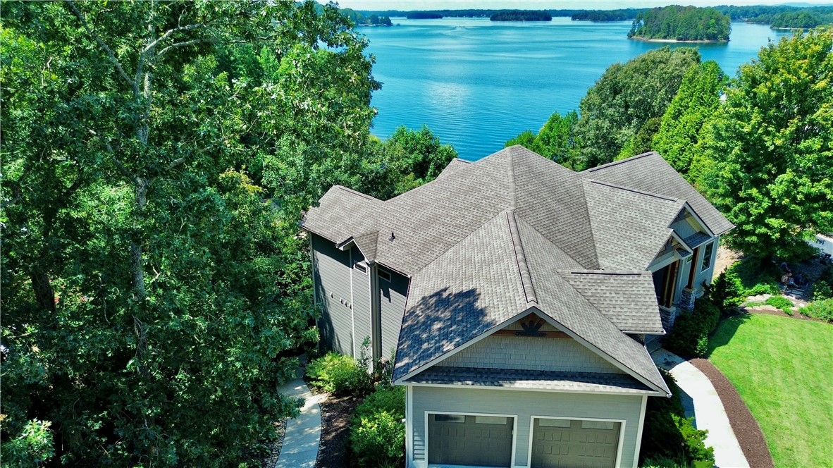 305 Wynswept Point Seneca, SC 29672 - Photo 7 of 49