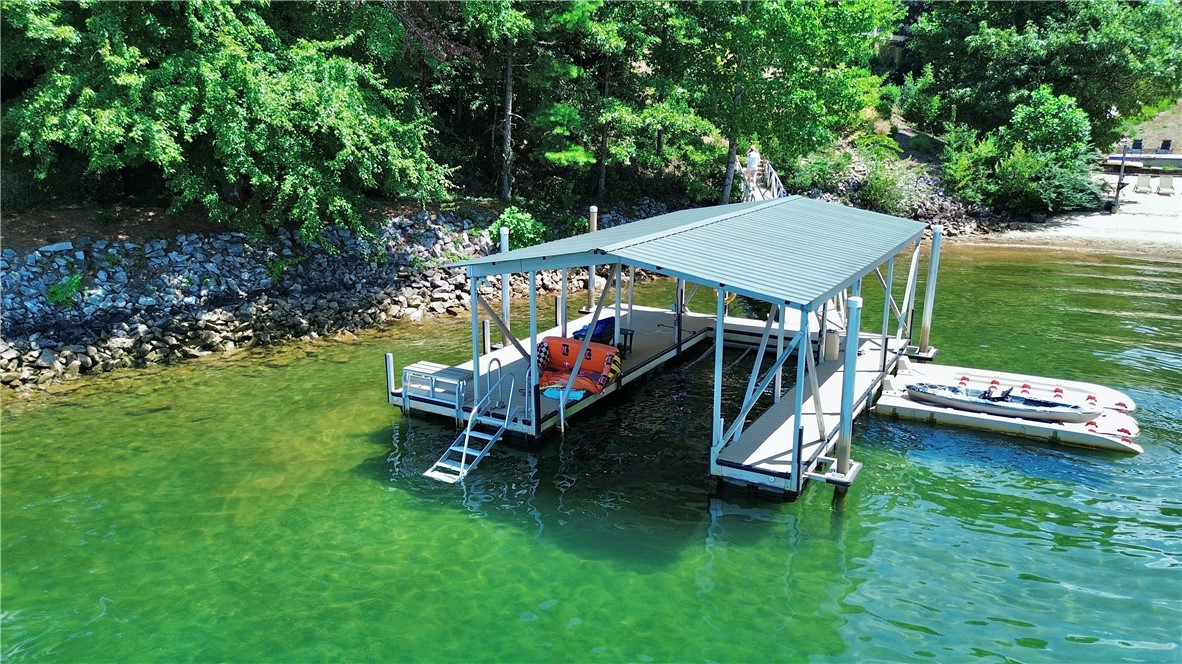 305 Wynswept Point Seneca, SC 29672 - Photo 9 of 49