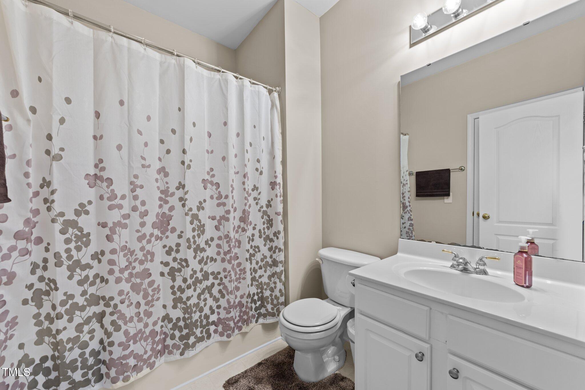 5430 Wind Mountain Lane Raleigh, NC 27613 - Photo 15 of 48 10-web-or-mls-3D5A8646
