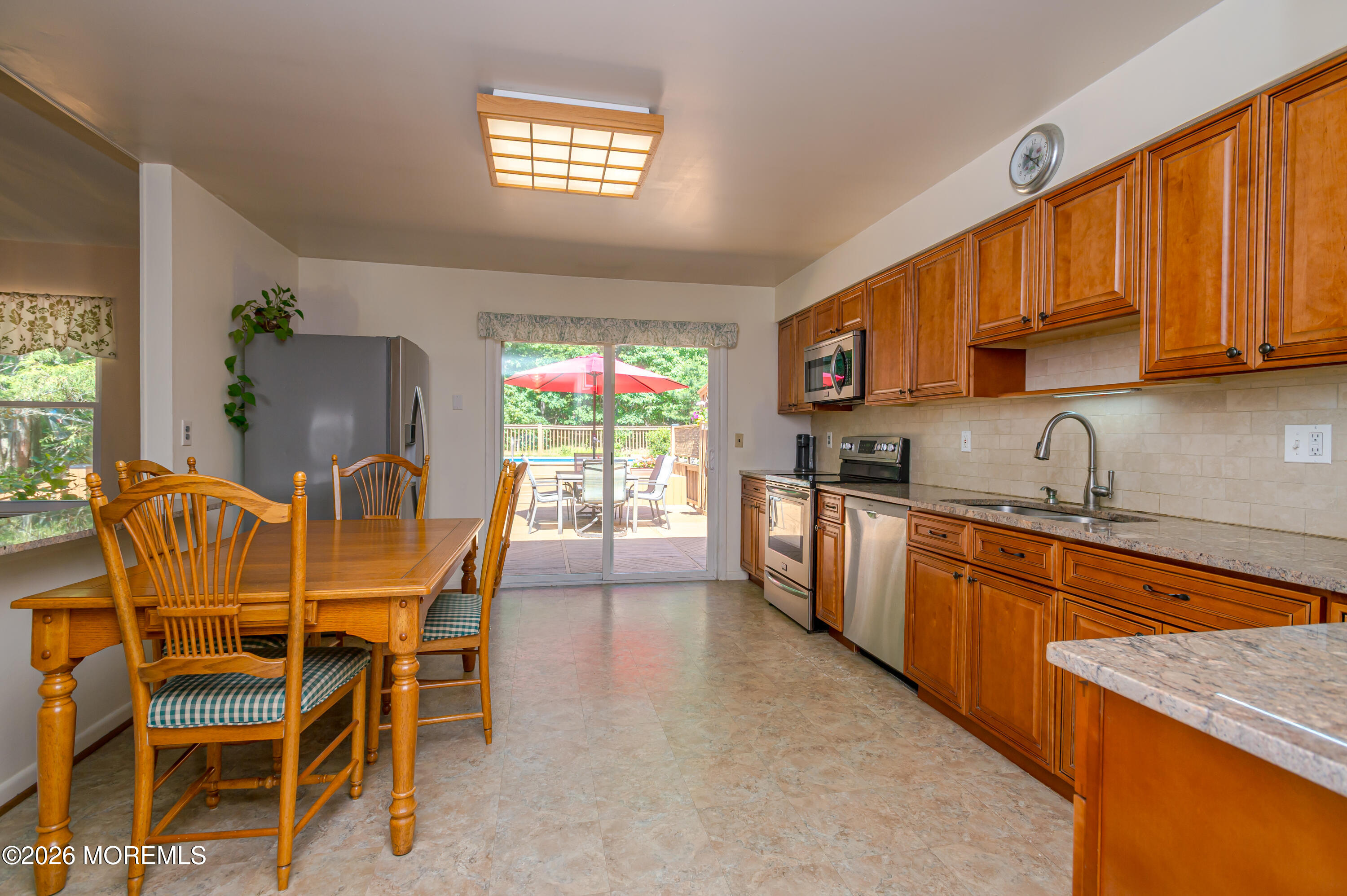330 Diamond Road Jackson, NJ 08527 - Photo 12 of 27 LR-9245
