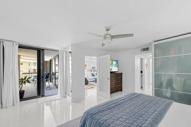 $750,000 | 5380 North Ocean Drive, Unit 8C, Singer Island, FL 33404