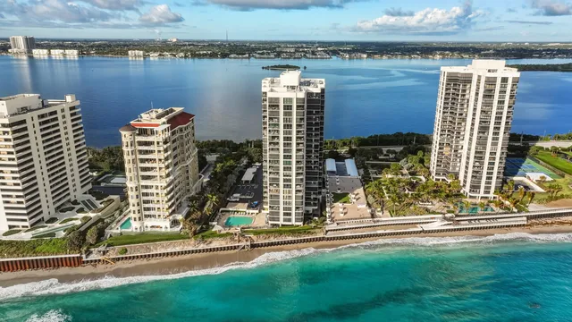 $750,000 | 5380 North Ocean Drive, Unit 8C, Singer Island, FL 33404
