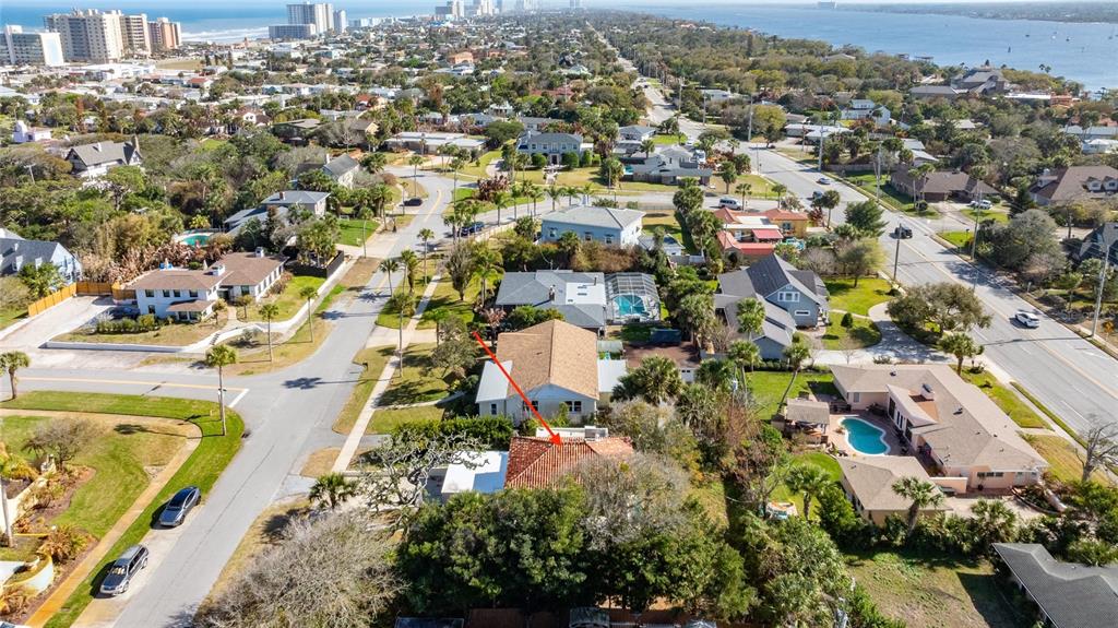 1616 Cres Ridge Road Daytona Beach, FL 32118 - Photo 30 of 40 an aerial view of residential houses with outdoor space