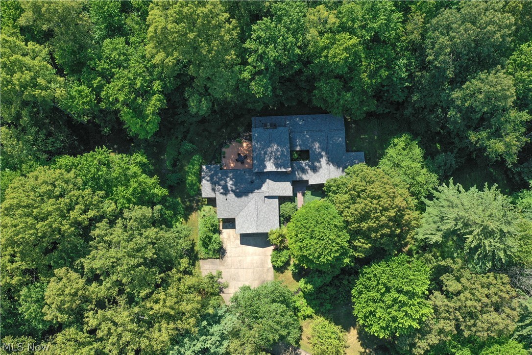 1482 Sand Run Road Akron, OH 44333 - Photo 37 of 43