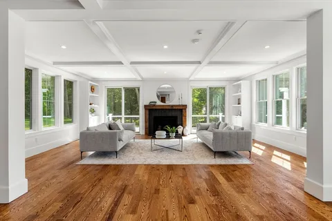 $3,525,000 | 19 Conant Road, Lincoln, MA 01773