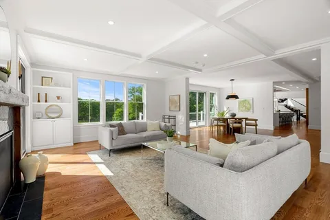 $3,525,000 | 19 Conant Road, Lincoln, MA 01773