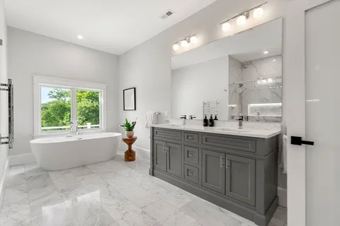 $3,525,000 | 19 Conant Road, Lincoln, MA 01773