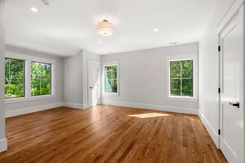 $3,525,000 | 19 Conant Road, Lincoln, MA 01773