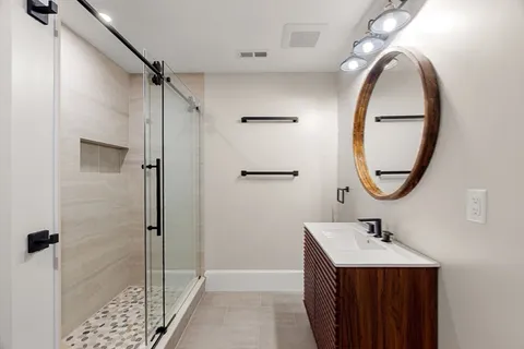 $3,525,000 | 19 Conant Road, Lincoln, MA 01773