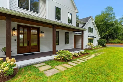 $3,525,000 | 19 Conant Road, Lincoln, MA 01773