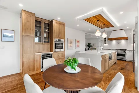 $3,525,000 | 19 Conant Road, Lincoln, MA 01773