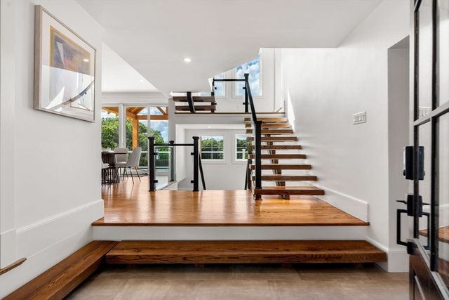 $3,525,000 | 19 Conant Road, Lincoln, MA 01773