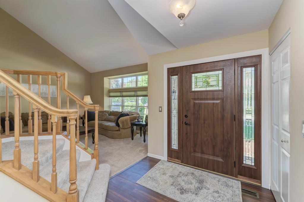 1216 Churchill Road Bartlett, IL 60103 - Photo 7 of 56