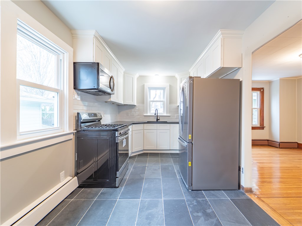 38 Elgrove Road Irondequoit, NY 14617 - Photo 10 of 26