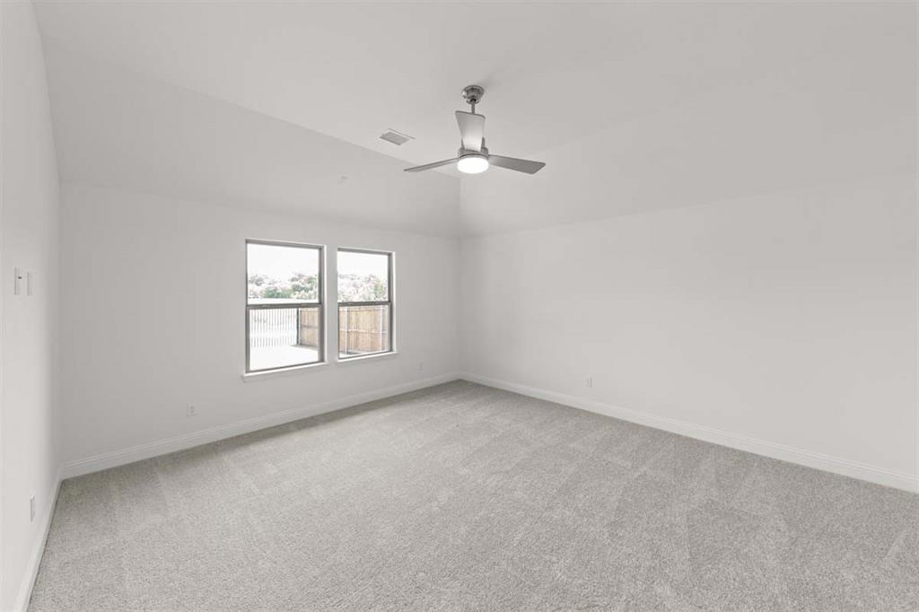 801 Trinity Street Van Alstyne, TX 75495 - Photo 11 of 18