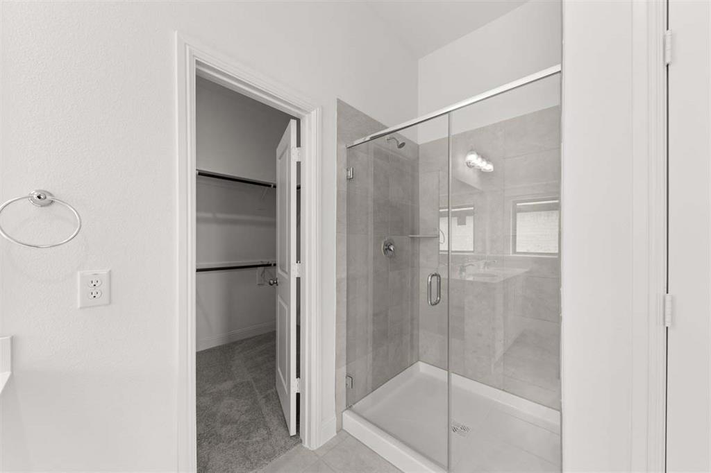 801 Trinity Street Van Alstyne, TX 75495 - Photo 14 of 18