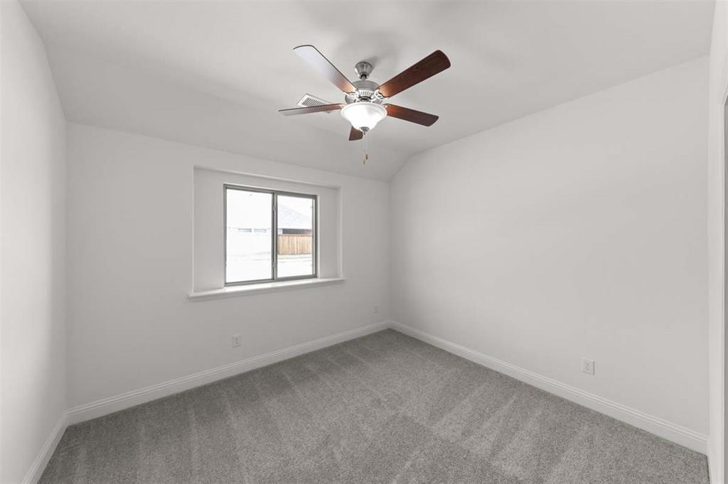 801 Trinity Street Van Alstyne, TX 75495 - Photo 17 of 18