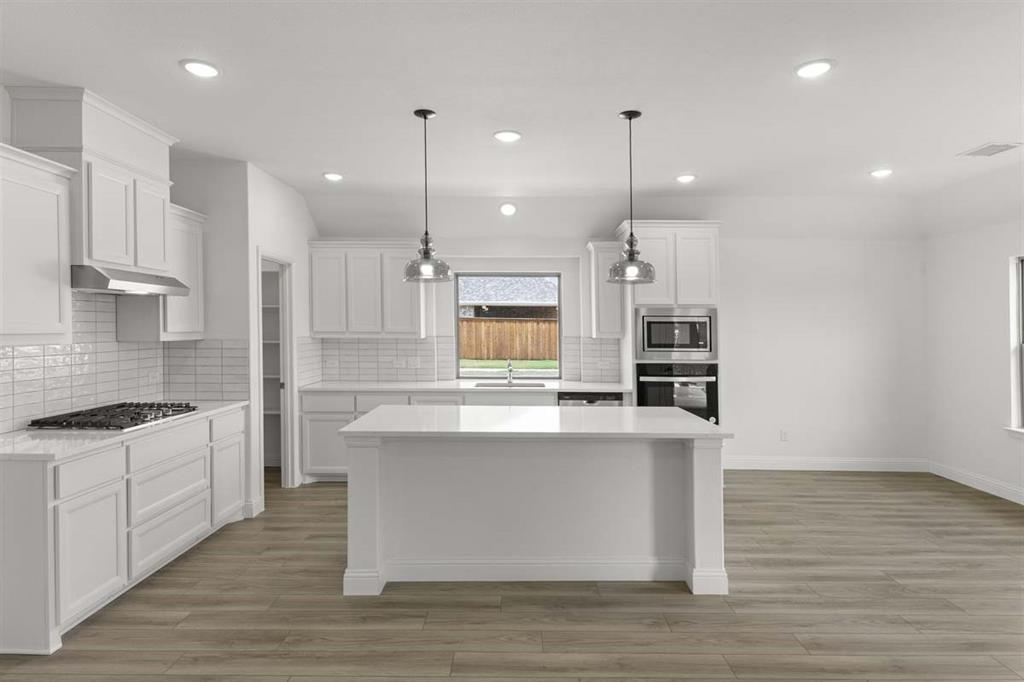 801 Trinity Street Van Alstyne, TX 75495 - Photo 6 of 18